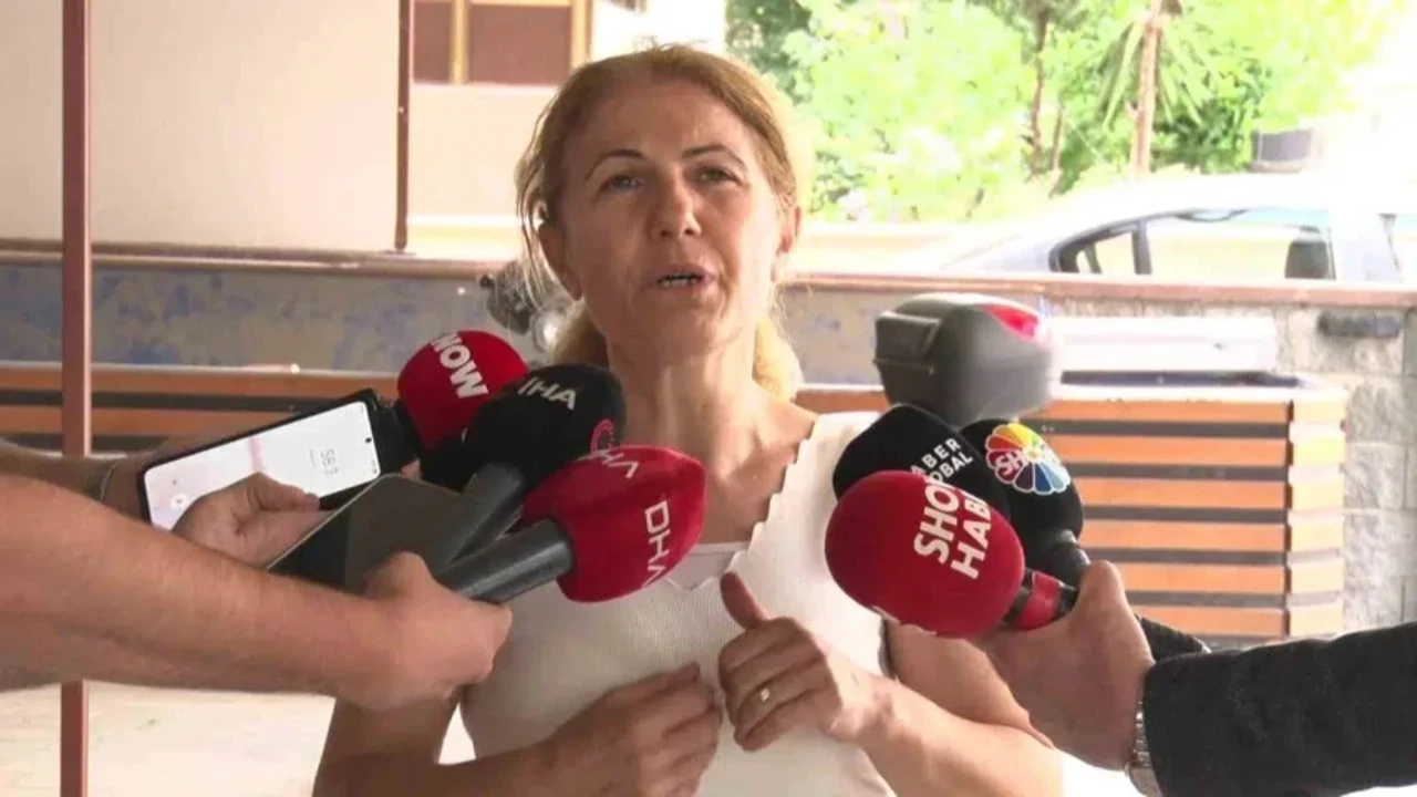 ERHAN KARAAL'IN EŞİ KİM? Erhan Karaal'ın eşi Ayşe Toprak Karaal Kimdir, Kaç Yaşında, Ne İş Yapıyor?