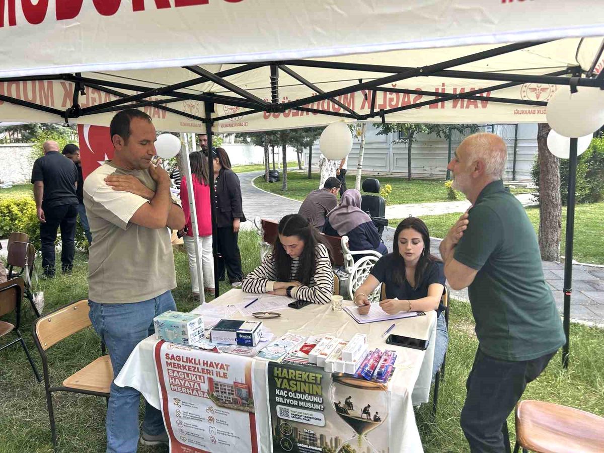 Van'da "Hareket yaşını öğren, sağlıklı yaşa" kampanyası başlatıldı
