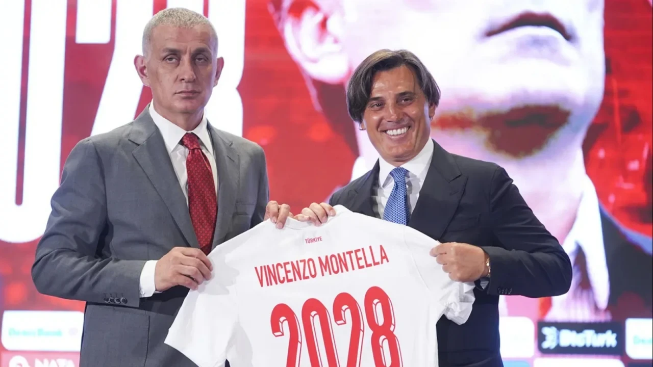 Serdar Ali Çelikler canlı yayında açıkladı! "İbrahim Hacıosmanoğlu 1 ay sonra gidiyor! Vincenzo Montella yerine de Aykut Kocaman veya Okan Buruk gelir"
