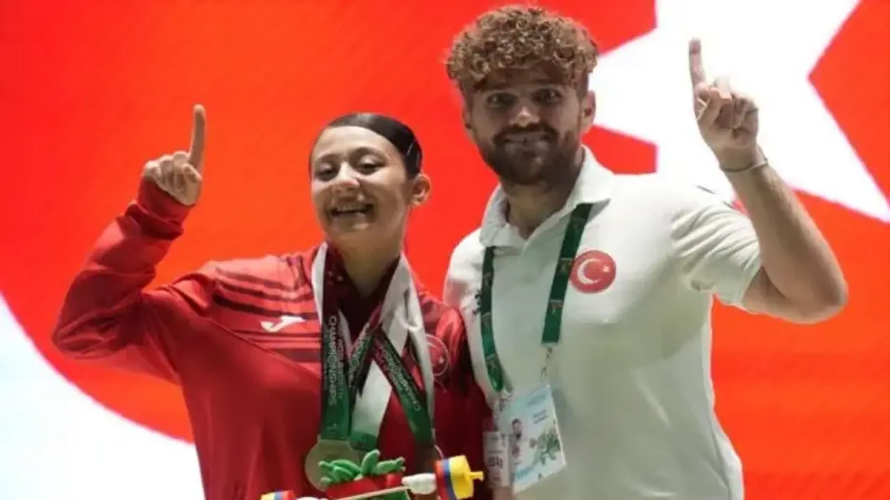 16 yaşında dünya şampiyonu oldu! Bakan Bak'ın kararıyla ismi ölümsüzleştirildi