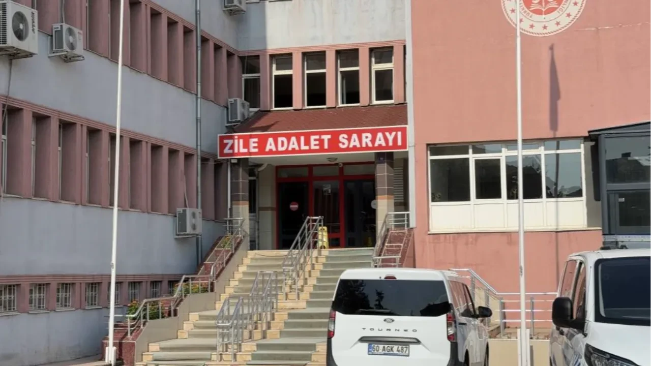 Tokat'ta korkunç olay! 10 gün boyunca cesedi evdeydi: Anne ve iki kız kardeşi tutuklandı