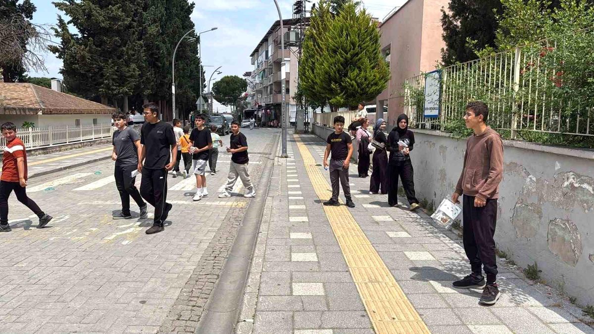 Gördes'te 231 öğrenci geleceği için ter döktü
