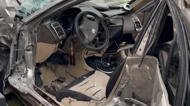 Manisa'da otomobil ile tır çarpıştı: 1 ağır yaralı