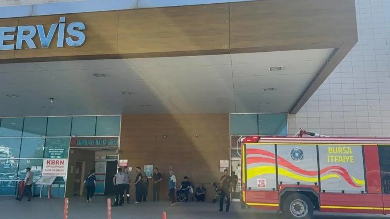 İnegöl Devlet Hastanesi'nde yangın paniği