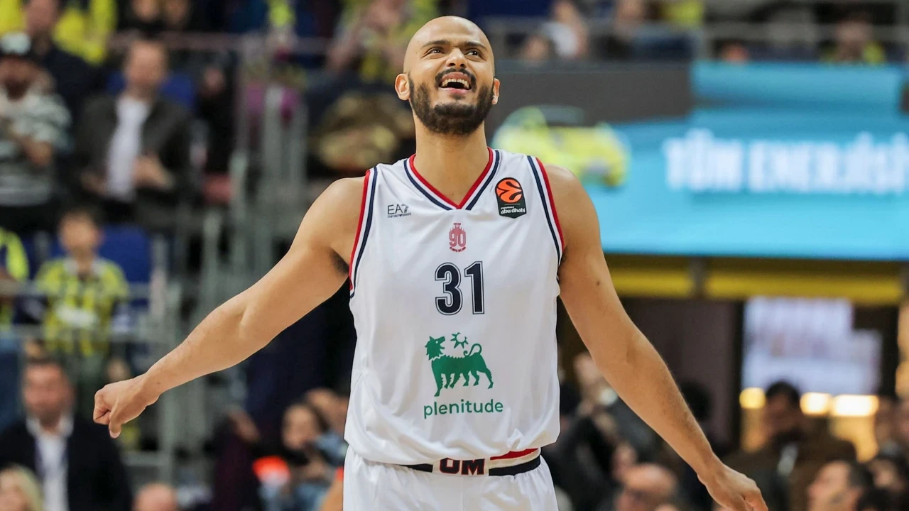 Fenerbahçe, Shavon Shields'i Renklerine Bağladı