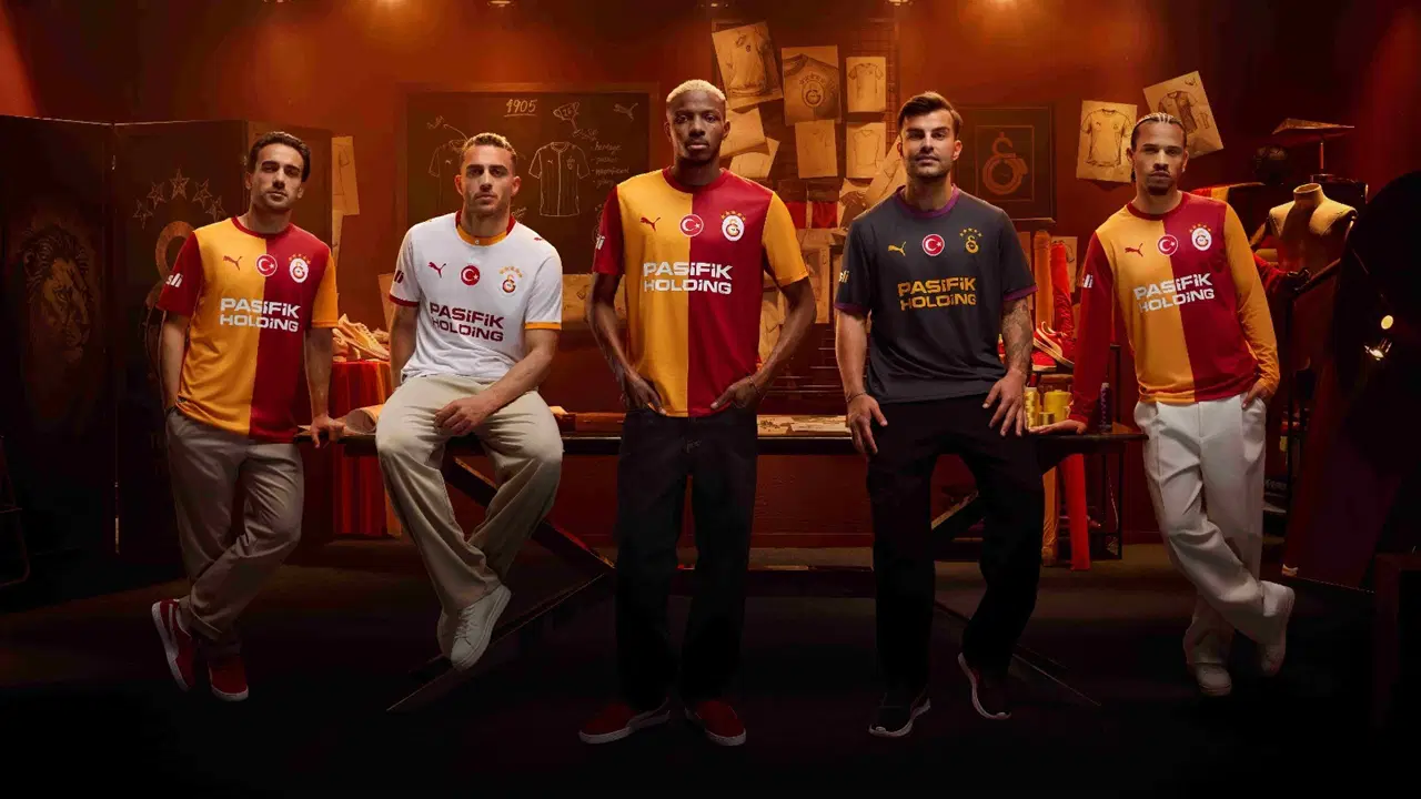 Galatasaray'ın yeni sezon formaları tanıtıldı