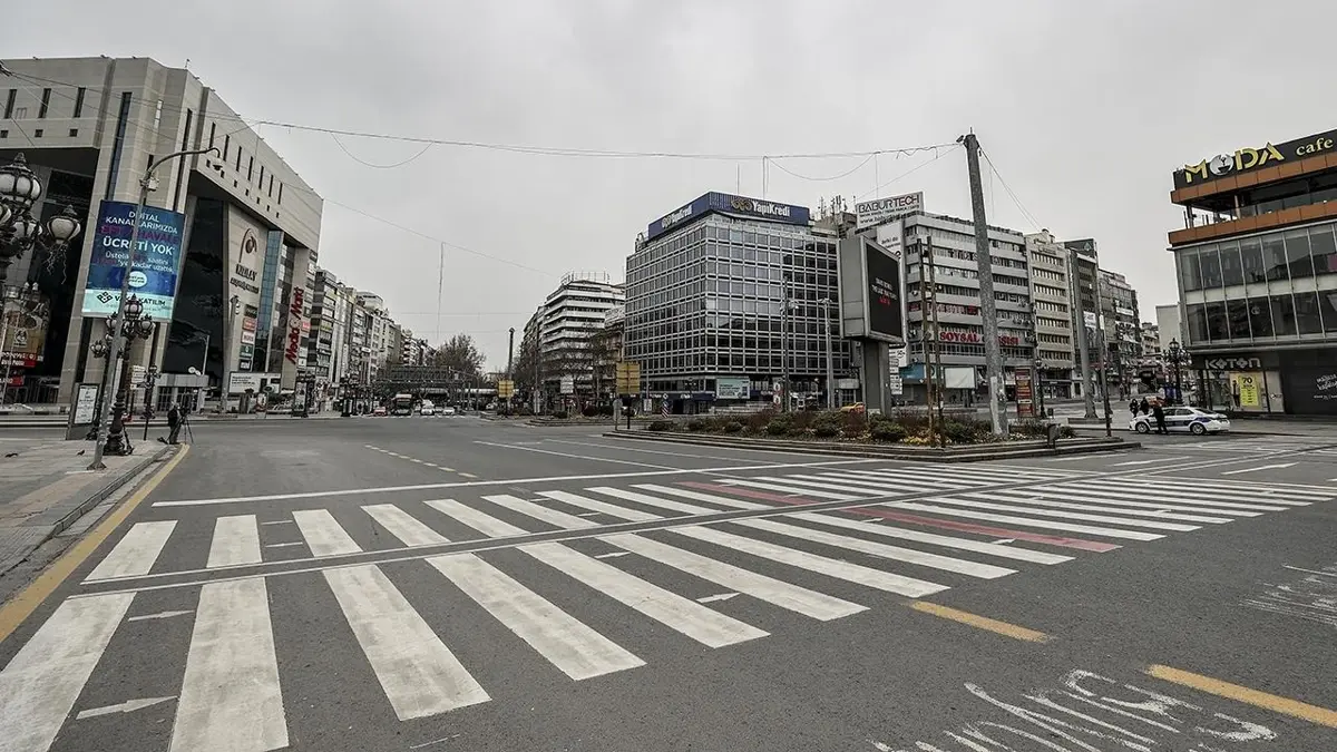 Ankara'da bugün ulaşıma dikkat! Bazı yollar trafiğe kapatılacak