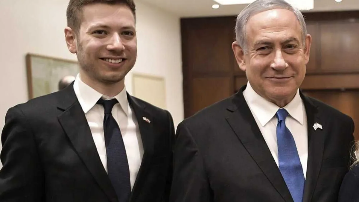 Netanyahu'nun oğlu Yair ismini değiştirdi kimliğini gizledi