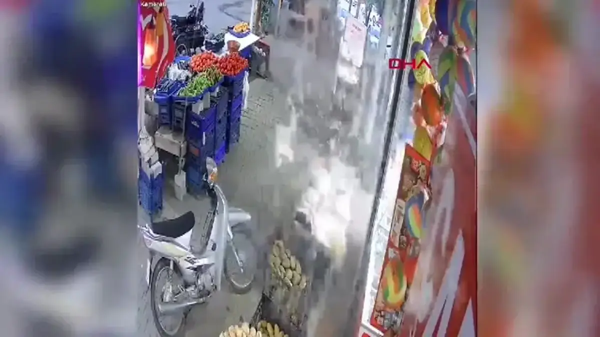 Sirke dolu pet şişe sıcağın etkisiyle patladı