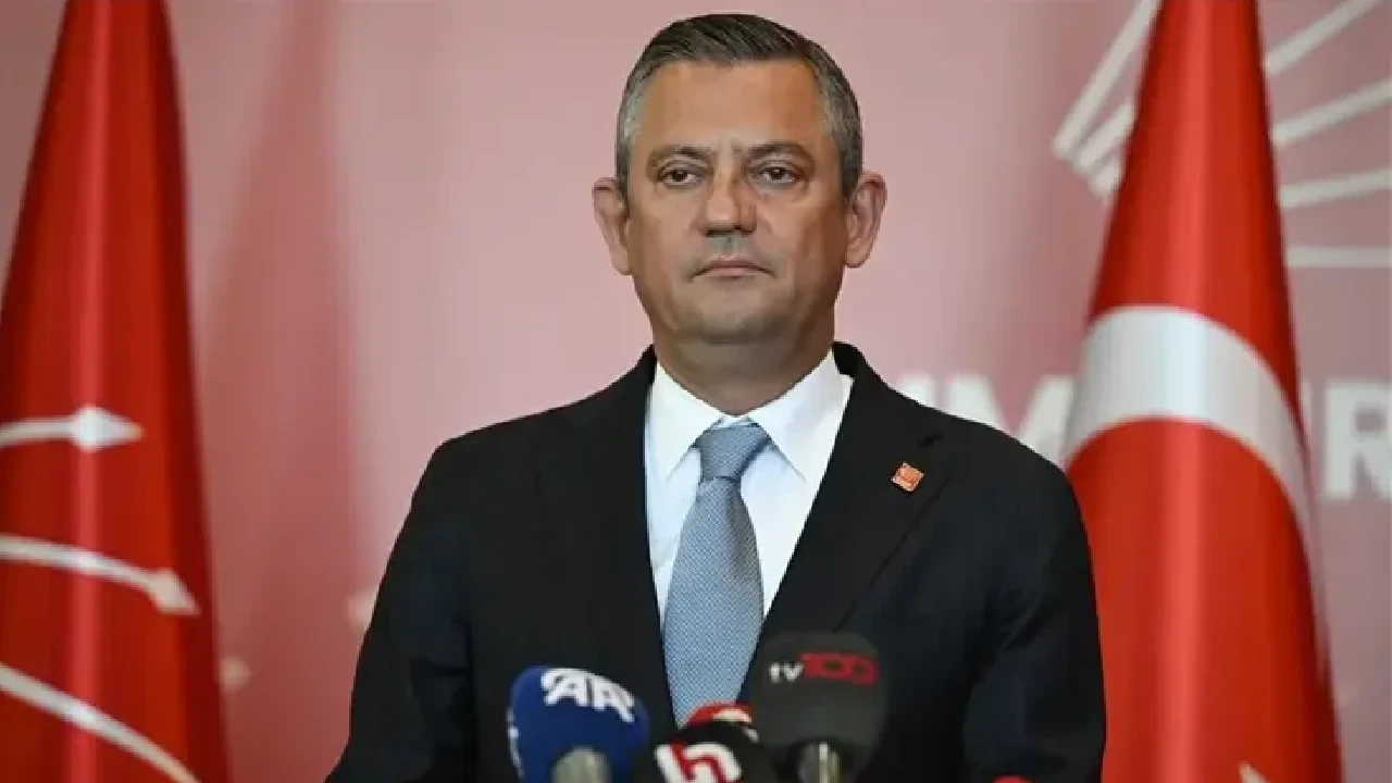 CHP'de 'grup' savaşları! Özel: "Tarihi bir gün olacak"
