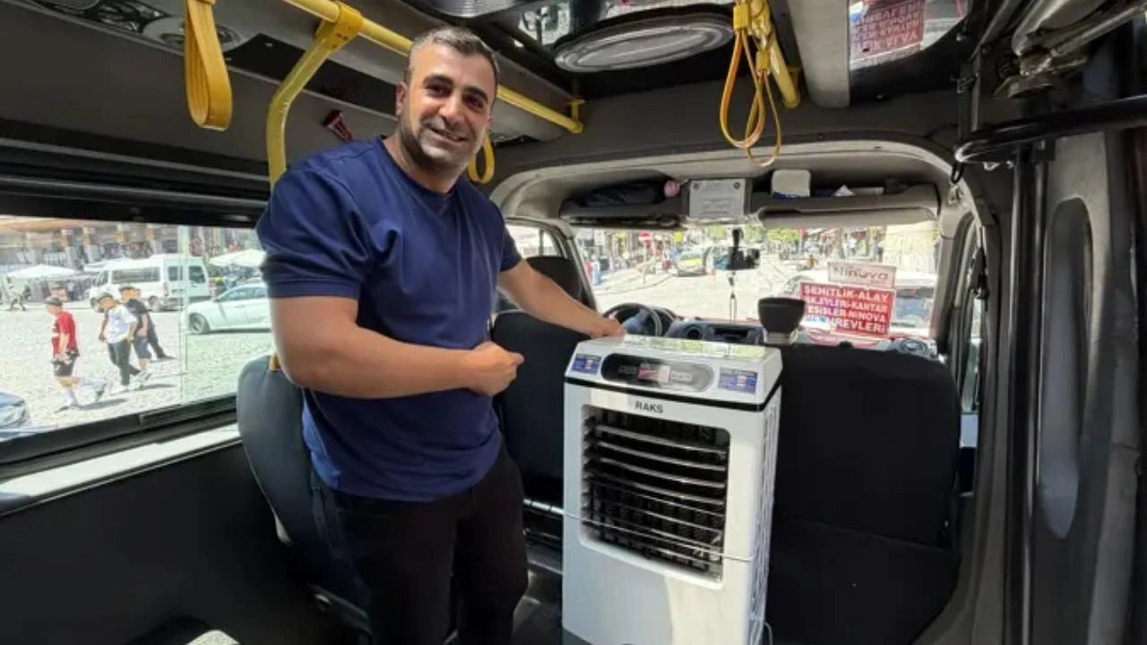 Kan ter içinde binen şok oluyor: Minibüste ezber bozan serinlik tam not aldı!