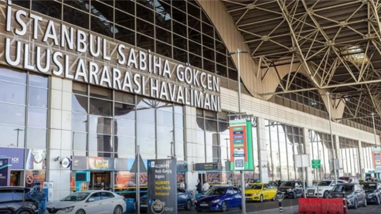 Sabiha Gökçen'de günlük yolcu rekoru kırıldı