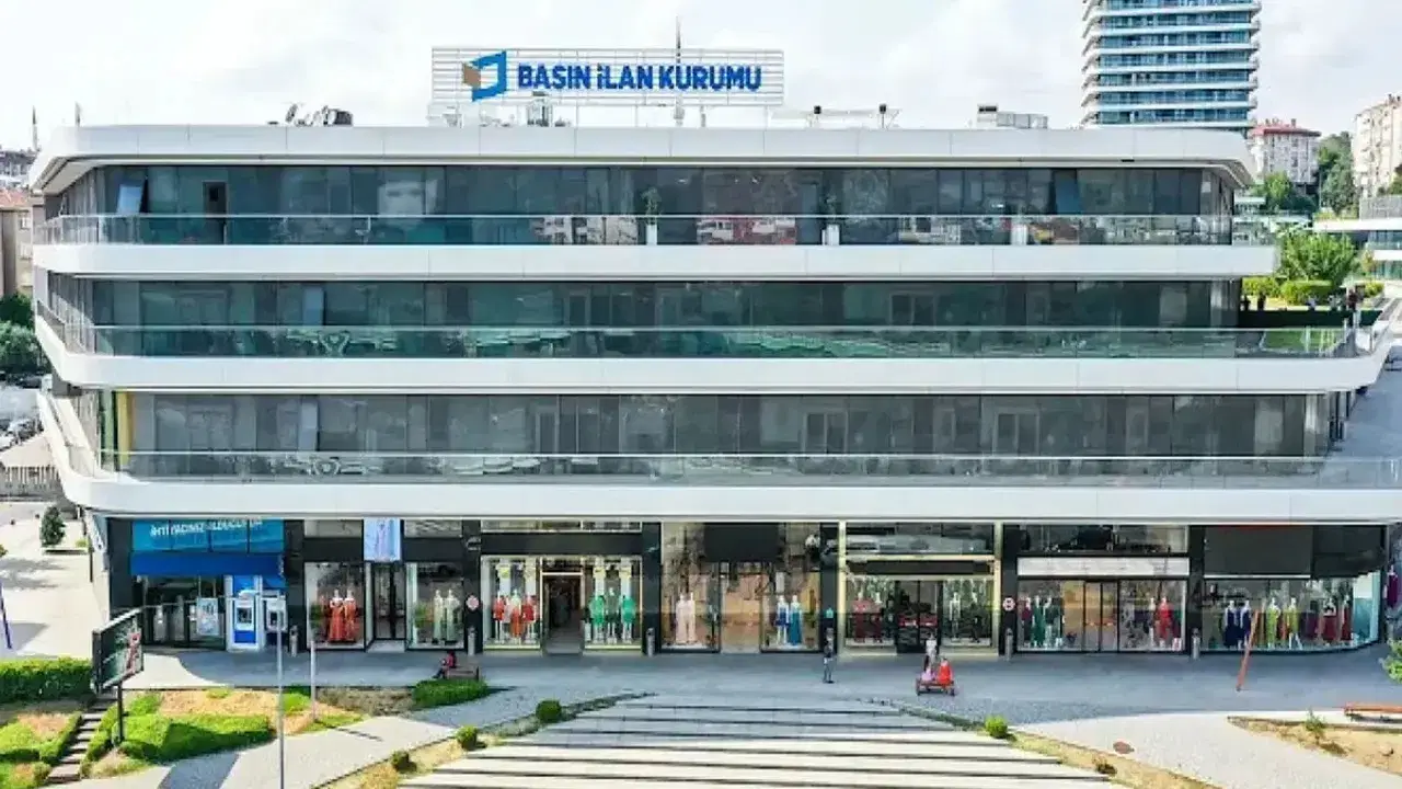 Lütfü Türkkan Basın İlan Kurumu'na ilan kesme yetkisini Meclis gündemine taşıdı