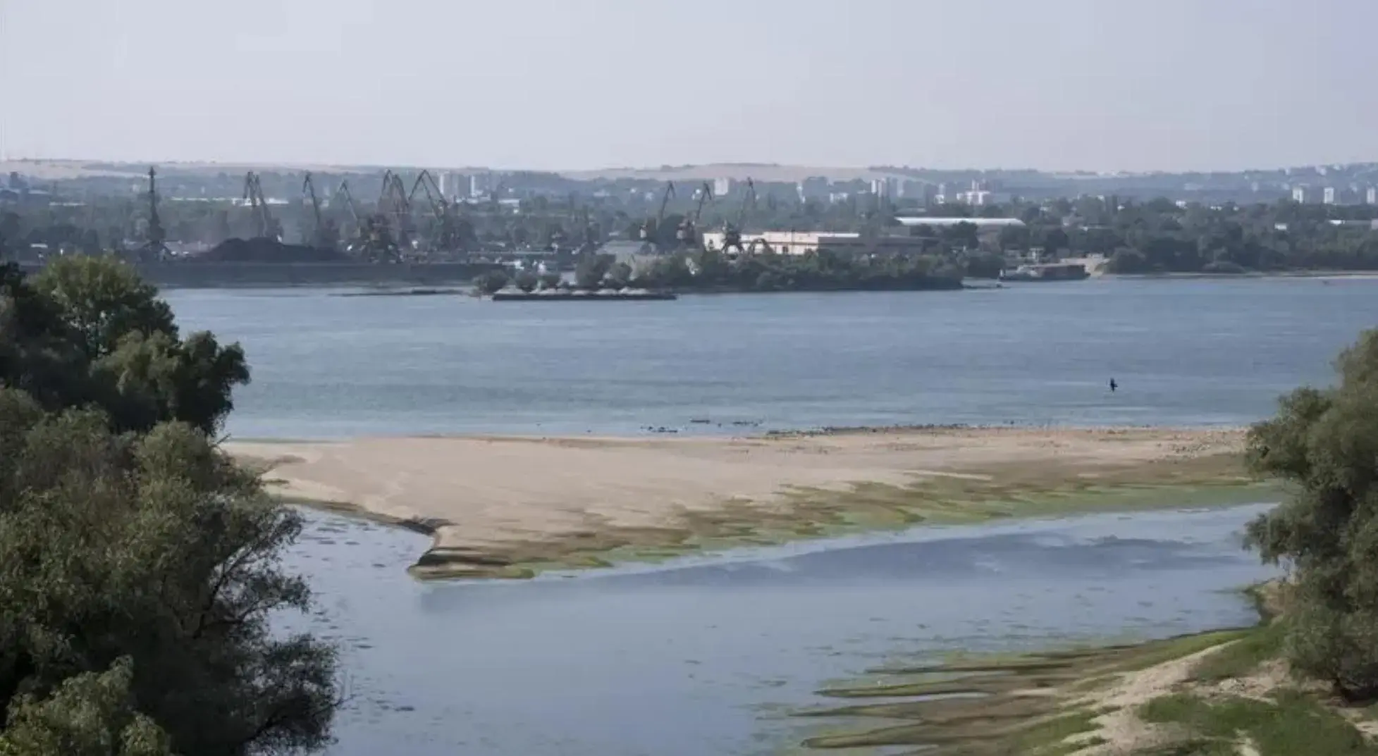 Tuna Nehri 29 yılın en düşük seviyesine geriledi! Kısıtlamalar getirildi