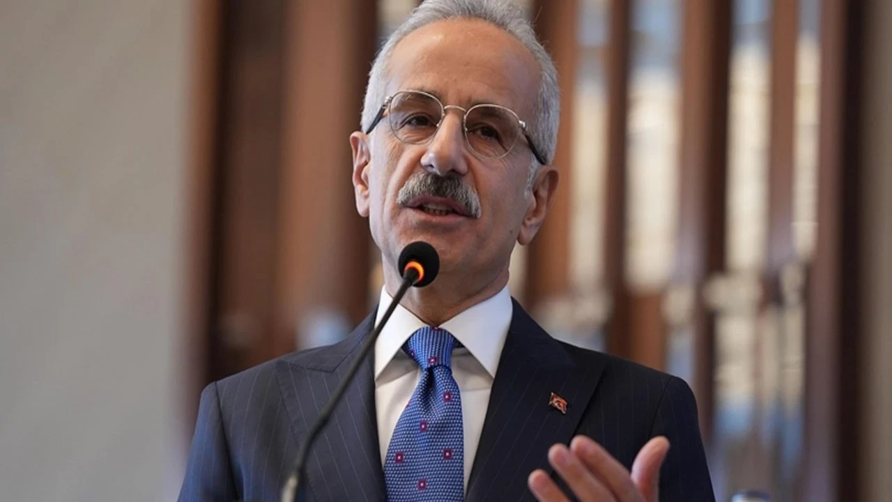 Bakan Uraloğlu: 2028'e kadar hızlı trenle bağlı il sayısı 27'ye çıkacak