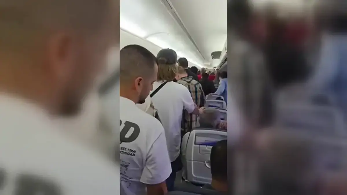 İsrail uçağında füze paniği