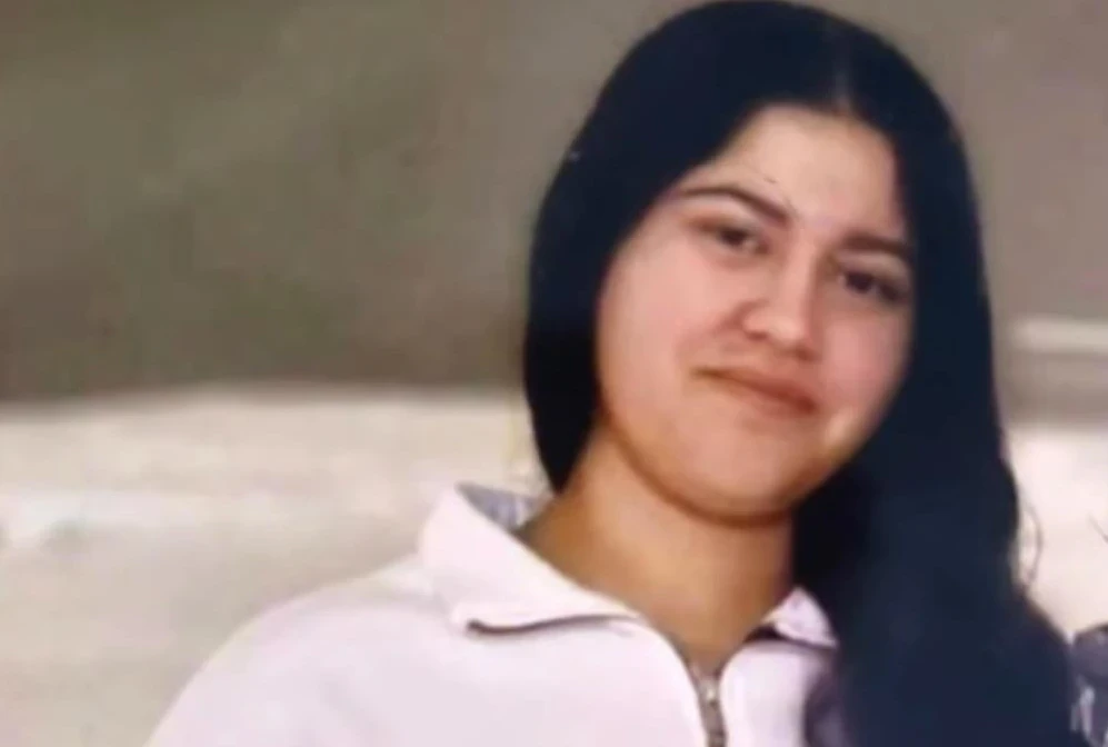 Siirt’te 5 katlı binanın çatısından düşen 15 yaşındaki kız hayatını kaybetti