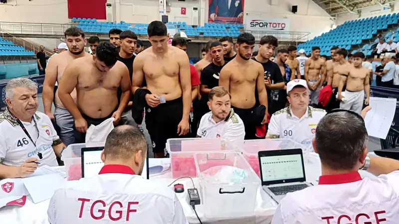 665’inci Kırkpınar Yağlı Güreşleri’nde güreşecek 840 pehlivanın kayıt işlemleri başladı