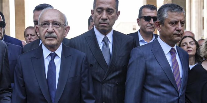 Kılıçdaroğlu, Özel'i TBMM Grup Başkanlığı görevinden aldı