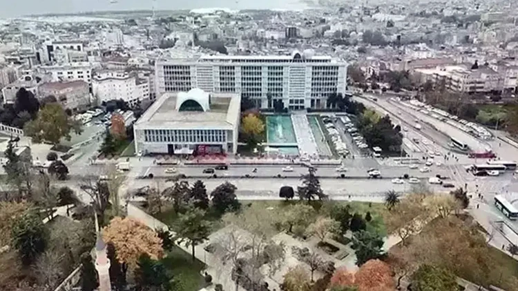 İBB'ye yönelik 'Yolsuzluk' davasında 5 sanık hakkında tahliye talebi