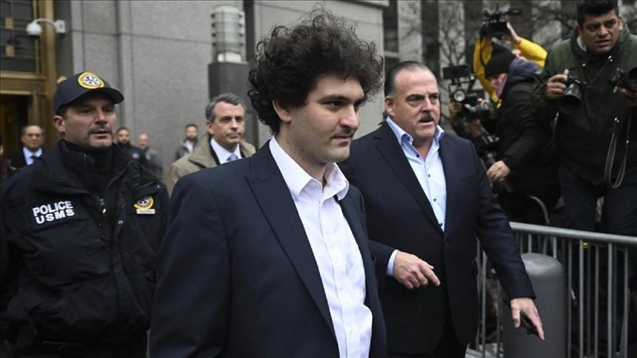 25 yıl hapis cezasına çarptırılan FTX'in kurucusu Sam Bankman-Fried, Trump'tan af istedi