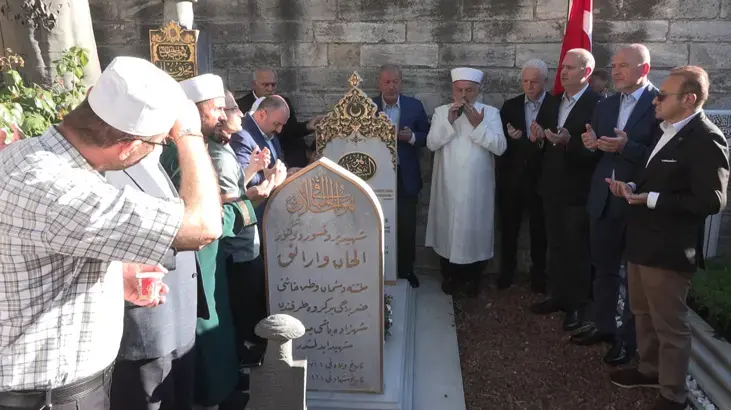 15 Temmuz Şehidi Prof. Dr. İlhan Varank kabri başında anıldı