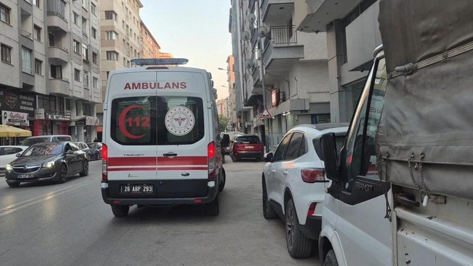 Eskişehir'de kolonya içen şahıs hastanelik oldu
