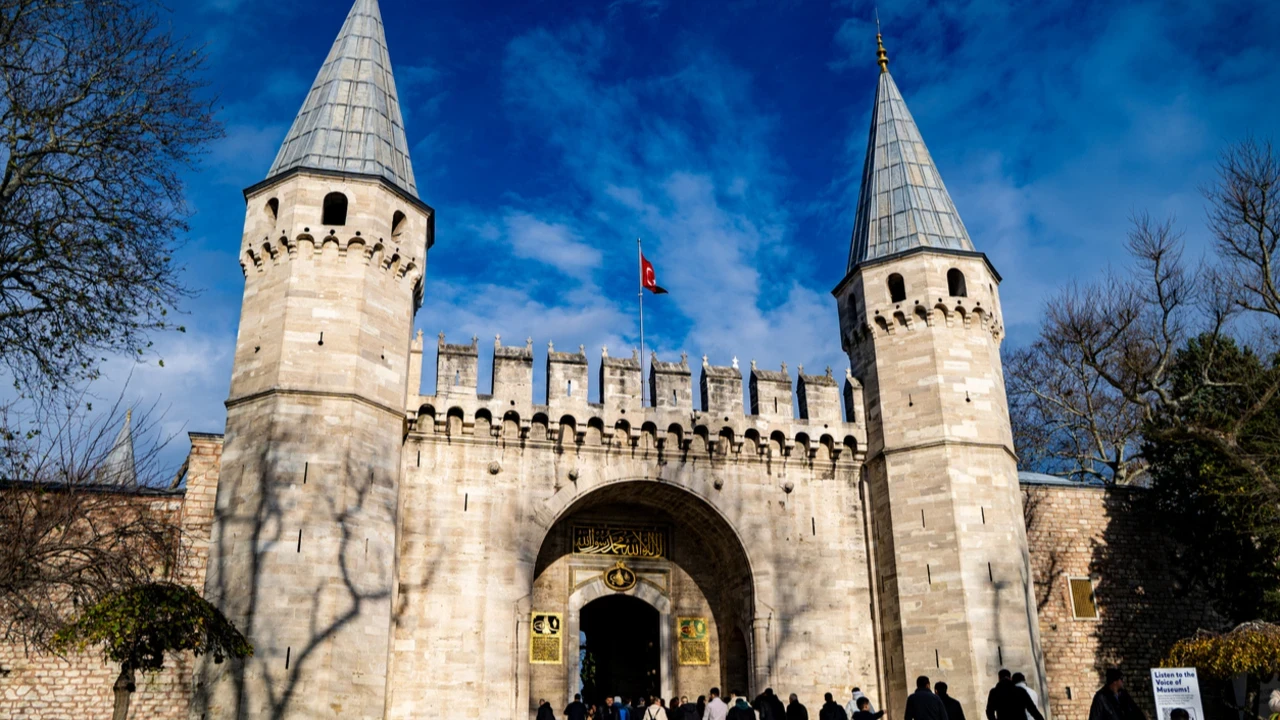 Topkapı'da tarih gece canlanacak: Sarayın gizli bölümleri ilk kez açılacak