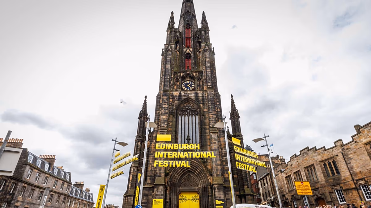 Edinburgh Uluslararası Festivali: Telefonsuz olacak