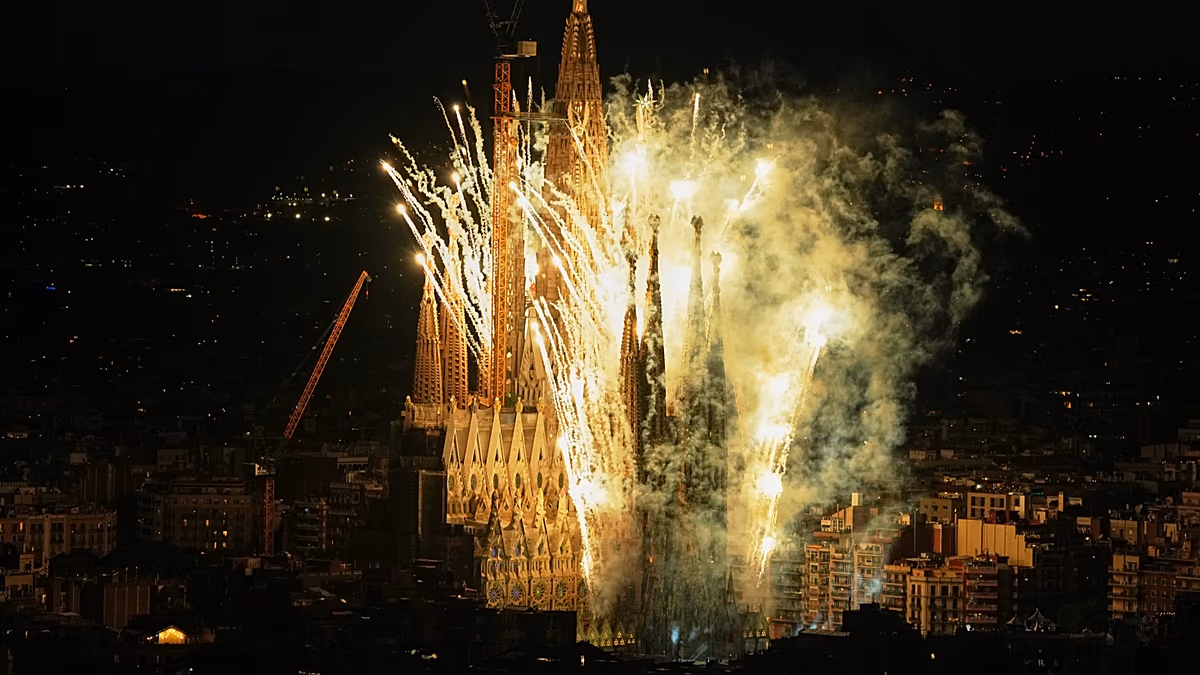 Sagrada Família Kulesinin Görkemli Açılışı Böyle Yapıldı