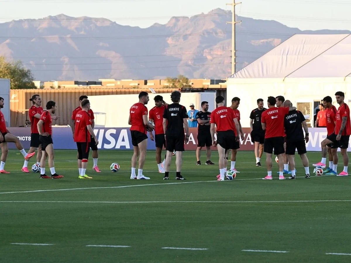 A Milli Futbol Takımı, Avustralya maçına hazırlanıyor