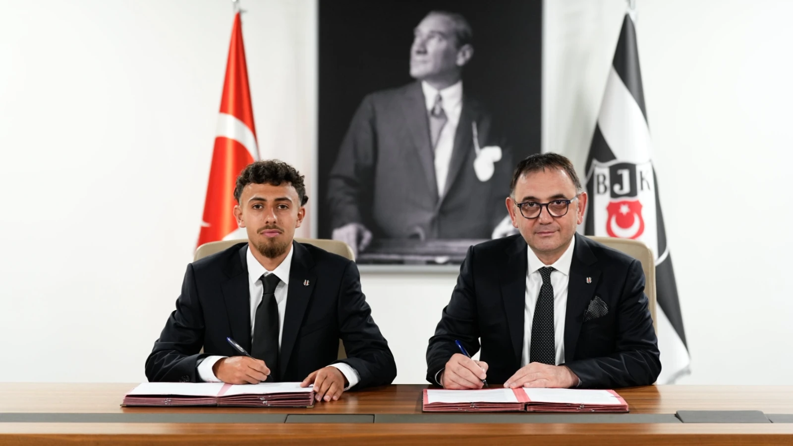 Beşiktaş genç yetenek İlhan Fakılı'yı transfer etti