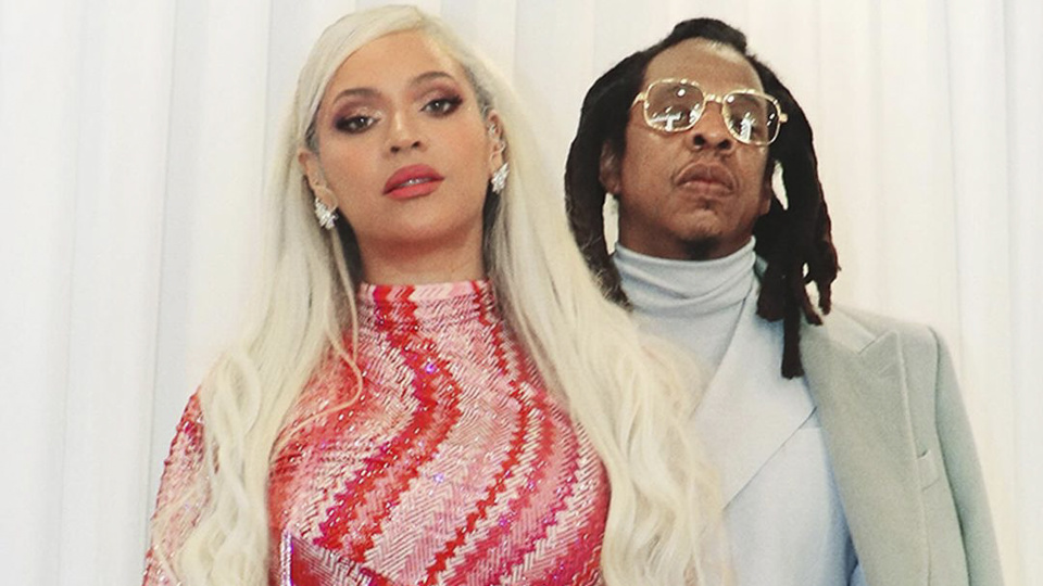 Beyonce ve Jay-Z'nin evine otomobille çarpan kişi tutuklandı