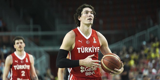 12 Dev Adam Dünya Kupası yolunda 6'da 6 için İsviçre karşısında