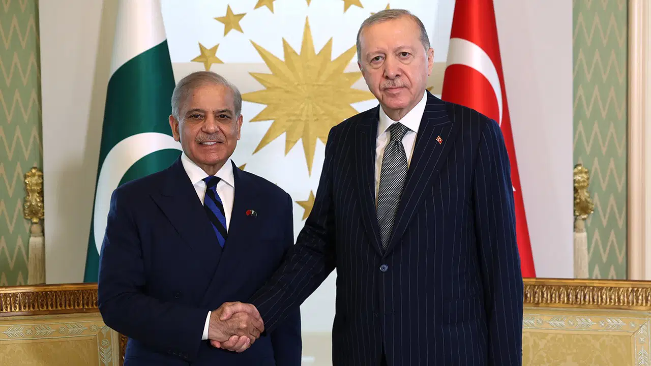 Erdoğan'dan Pakistan görüşmesi sonrası dikkat çeken açıklamalar
