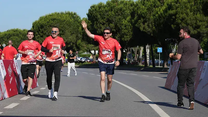 OYAK 65’inci Yıl Koşusu profesyonel sporcuları ve koşu tutkunlarını buluşturdu