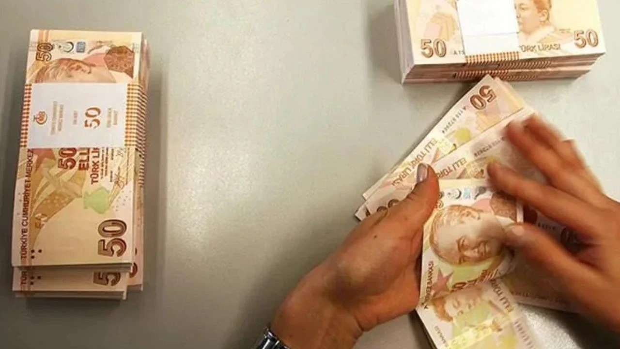 Memur emeklisi maaş farkı yattı mı? 4C emekli maaş farkı ne zaman yatacak, tarih açıklandı mı?