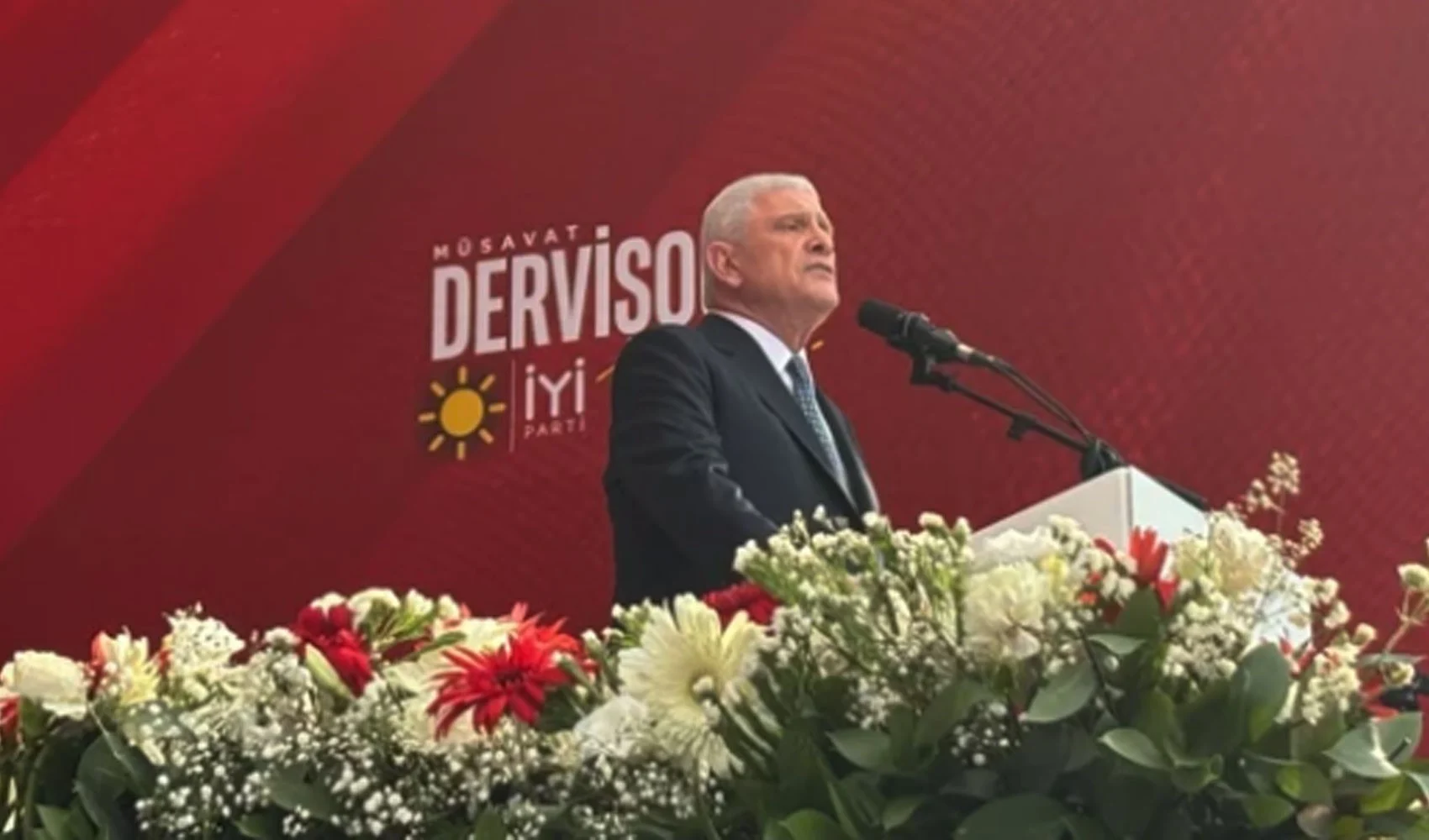 İYİ Parti'den Ankara'da 'Bayrak Mitingi': Kayyum hepimizin başındadır, kayyum devletin başındadır