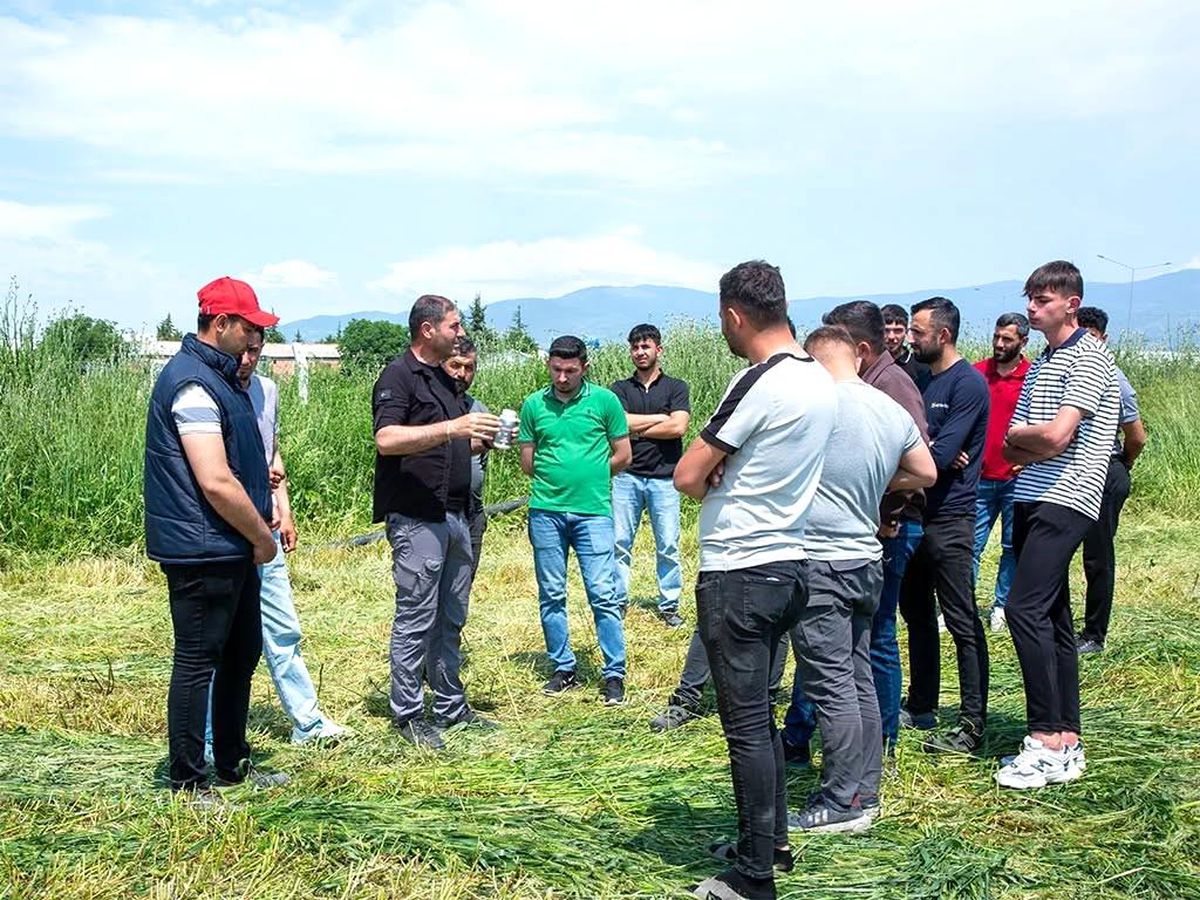 Genç çiftçi akademisinde eğitim saati