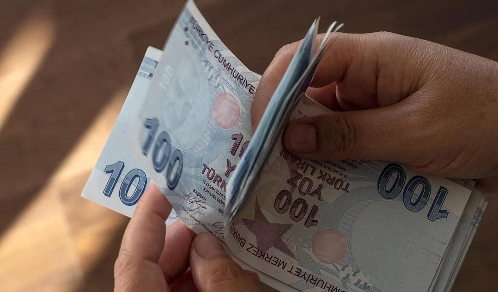 Temmuz ödemeleri başladı: Emekli ve memurların zamlı maaş takvimi belli oldu