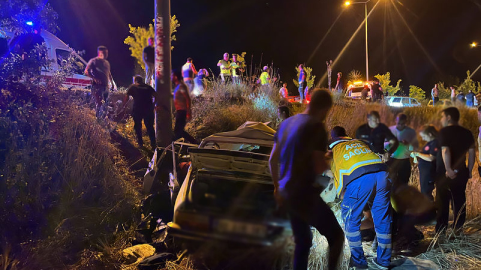Kahramanmaraş'ta otomobil direğe çarptı: 1 ölü