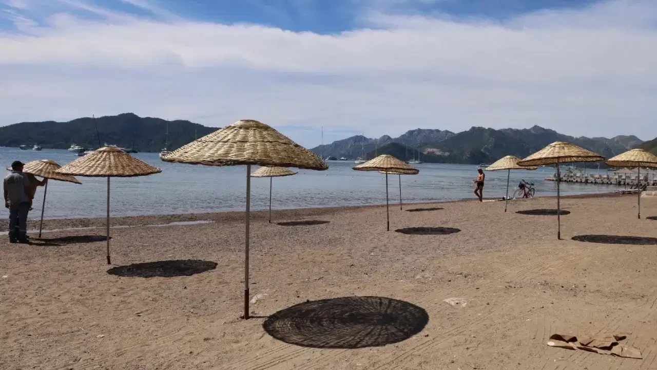 Marmaris’te belirlenen kamp alanları dışında karavanla konaklama yasaklandı