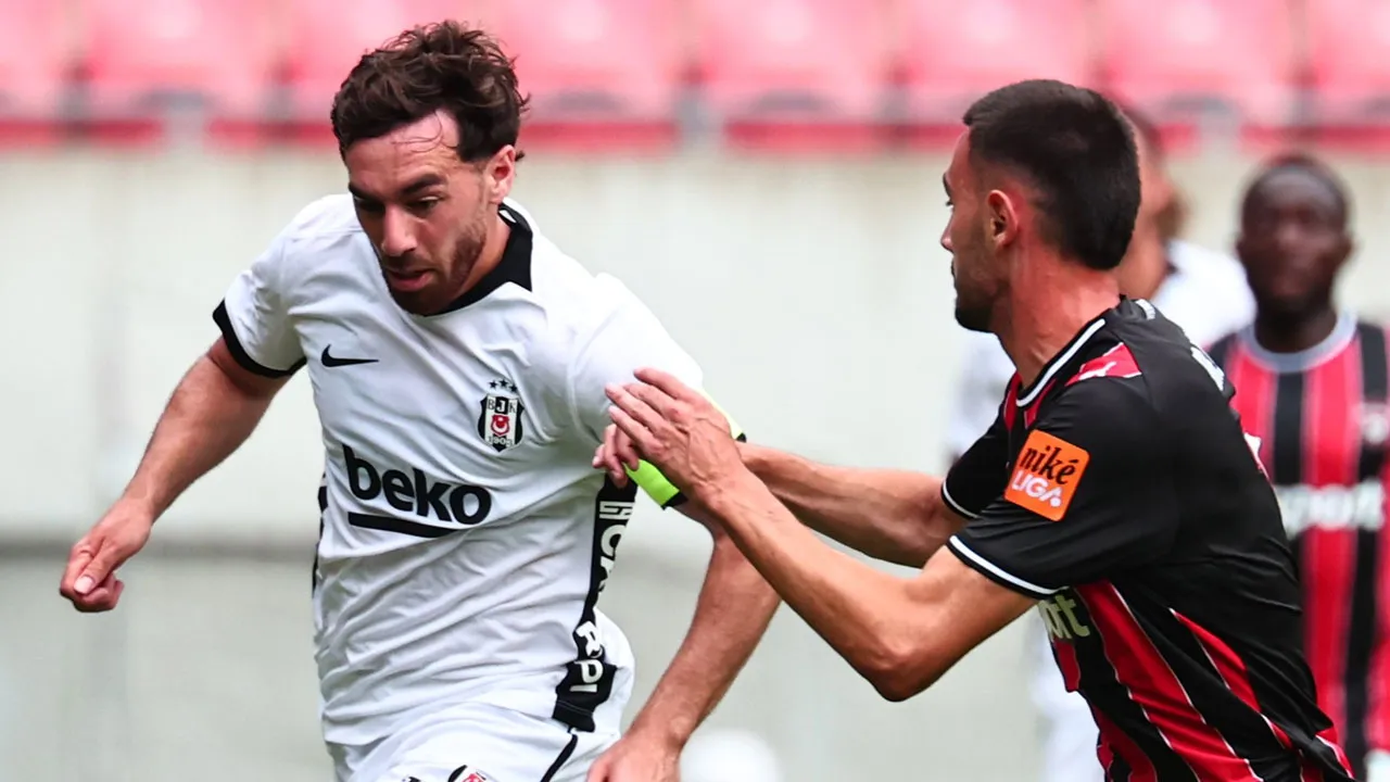 Beşiktaş, 5 gollü maçta mağlup oldu