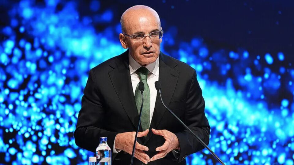 Bakan Şimşek, Türk lirası mevduatındaki artışı değerlendirdi