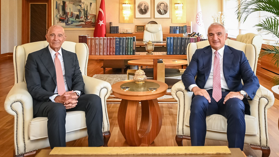 Kültür ve Turizm Bakanı Ersoy, Tom Barrack'ı ağırladı