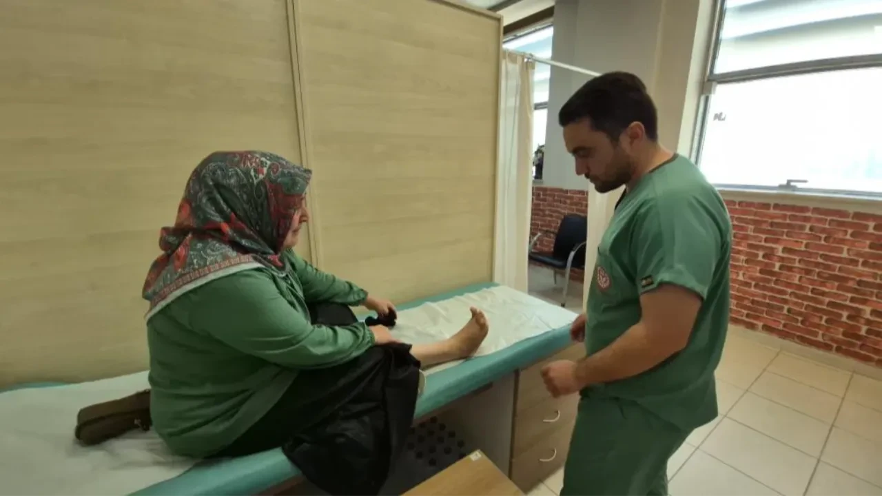 Hayatı boyunca hiç ayakkabı giyemedi: 51 yıl sonra bir ilki yaşadı