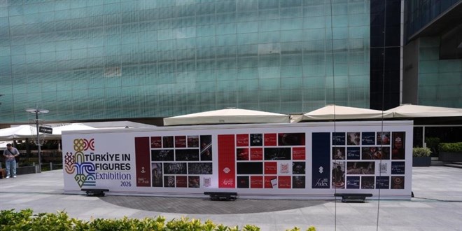 Türkiye'yi anlatan sergiler Ankara'da ziyaretçilerle buluştu