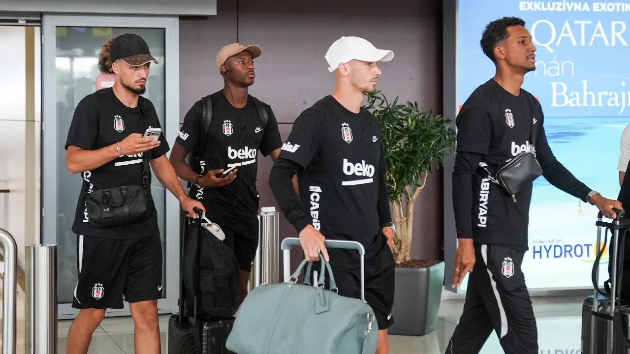 Beşiktaş, kamp için Slovakya'ya geldi