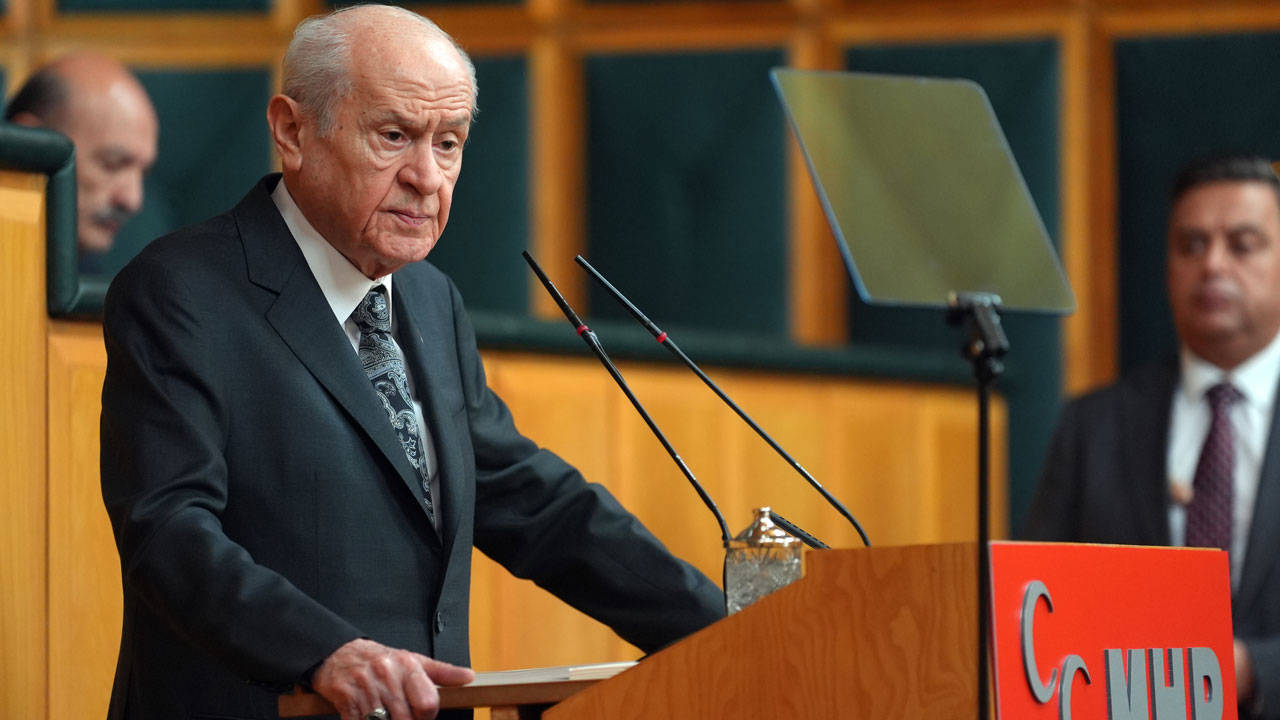 Bahçeli, partisinin grup toplantısında konuşuyor