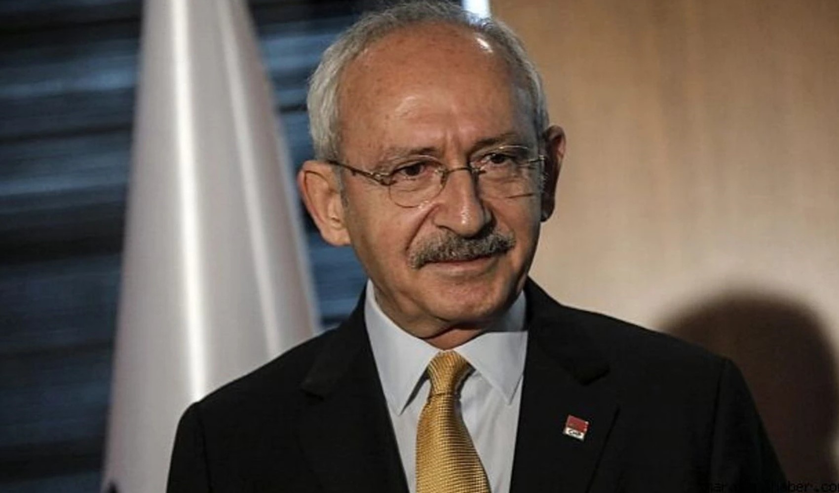 CHP kulislerini hareketlendiren iddia: Kendi yazdığı dilekçeye 'bilmiyorum' demiş!